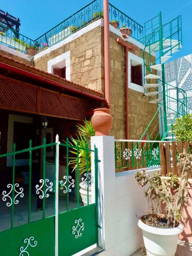 Hara'S Traditional Detached House In Malona Malona Village Luaran gambar